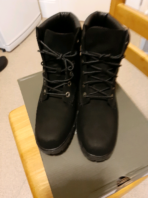 women's black timberland boots size 7